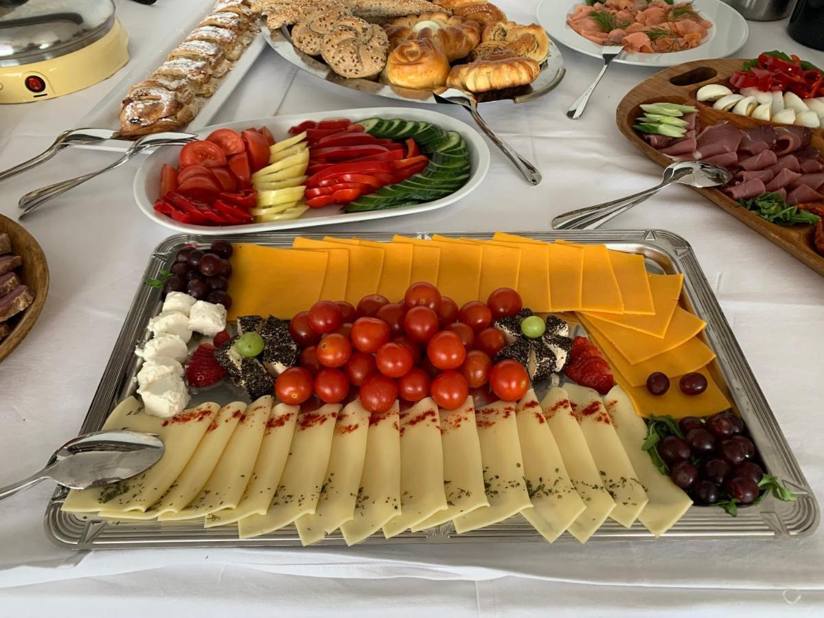 Waterfront Lodge Dunapataj Dış mekan fotoğraf