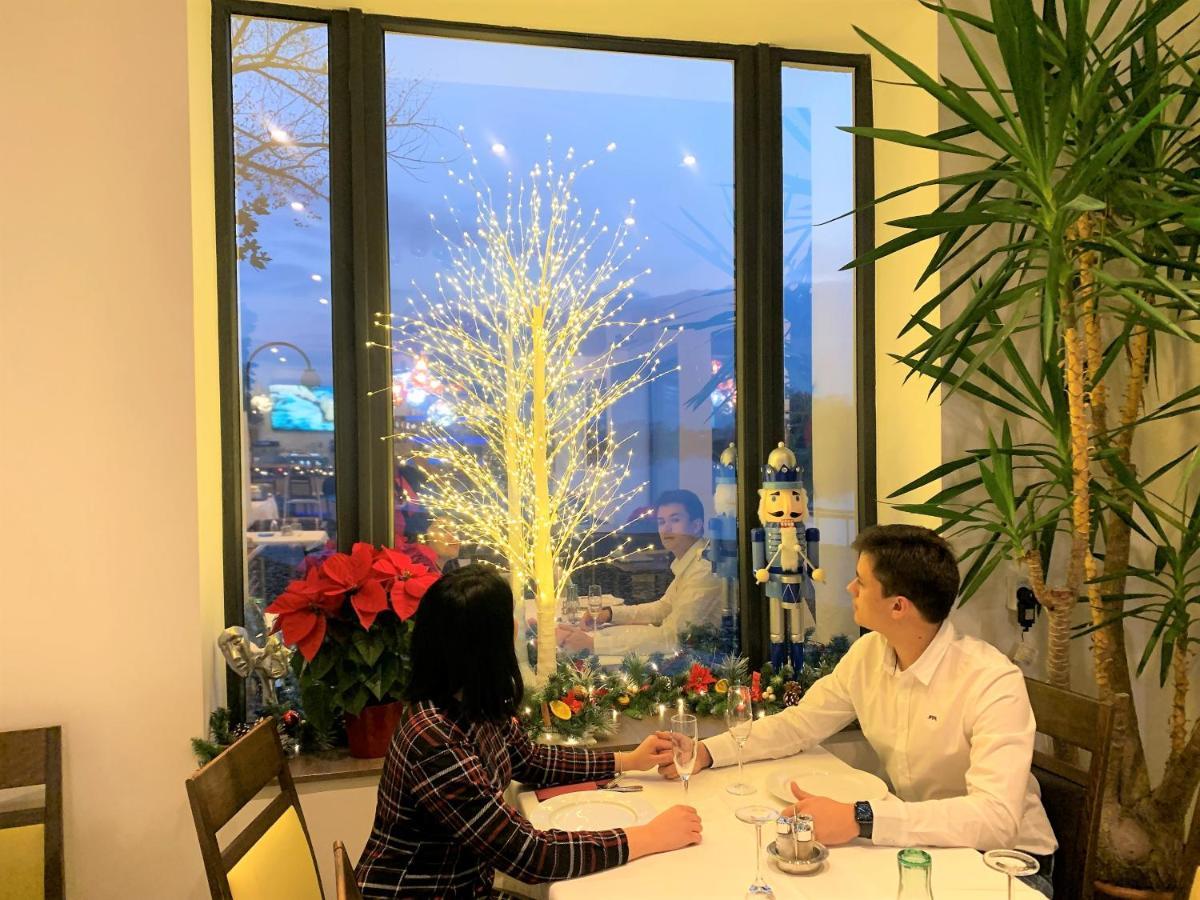 Waterfront Lodge Dunapataj Dış mekan fotoğraf